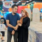 Rowena M. Kunding Abu is a digital creator from Cotabato City